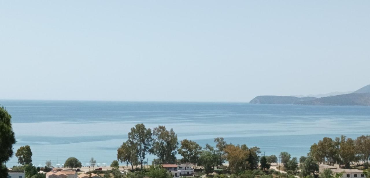 Gythio Seaside Villa Dimitrios - Panoramic View Exterior foto